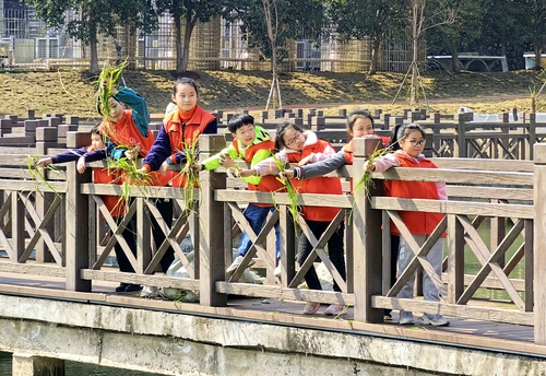 微信图片_20230305223518 微信图片_20230305223518