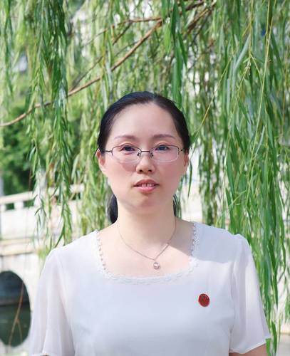 1黄丽